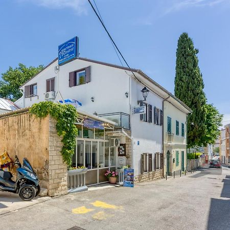 Apartments Cindric Selce Kültér fotó
